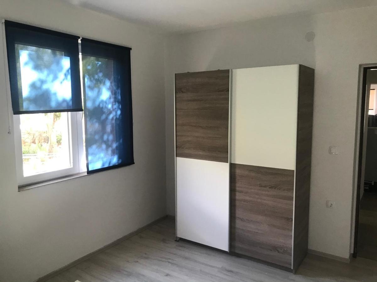 Apartments Lena Baska  Ngoại thất bức ảnh